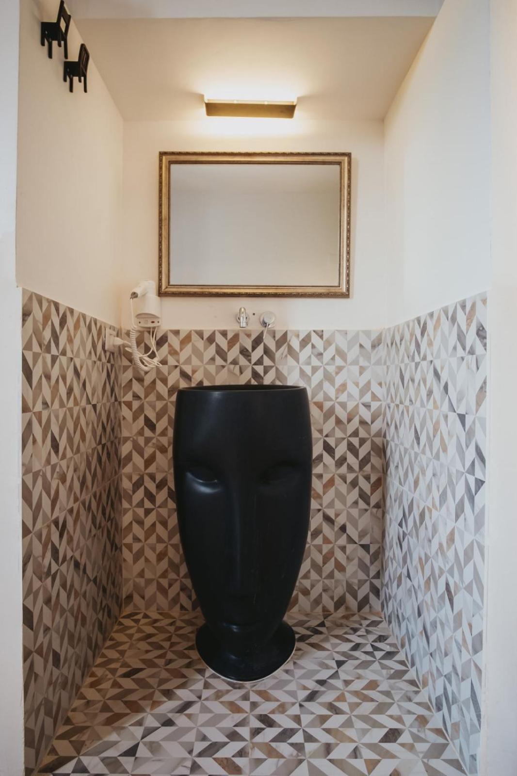 Colosseum Rooms Рим Экстерьер фото