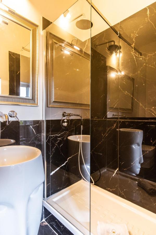 Colosseum Rooms Рим Экстерьер фото